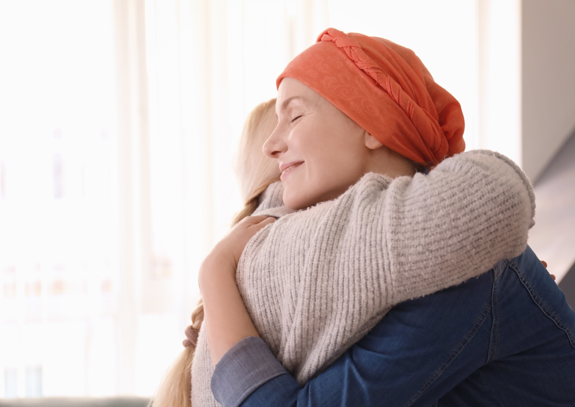 Hablar de tratamiento paliativo no significa rendirse. Significa priorizar el bienestar, el alivio del dolor y una atención más humana, según la etapa y las necesidades de cada paciente.